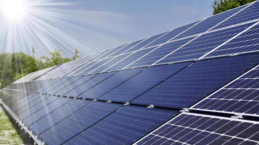 Suzhou Ruital Automation Technology débogue avec succès un projet de suivi solaire de 160 MW à Shouguang, Shandong